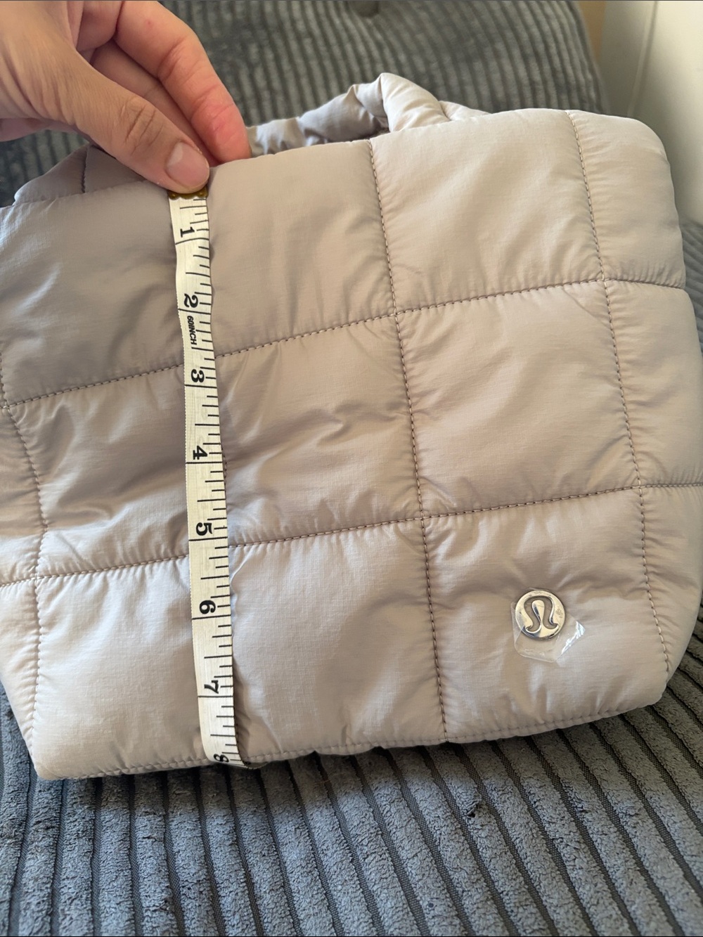 lululemon athletica Beige Quilted Tote Bag with Detachable Strap - Picture 6 of 9